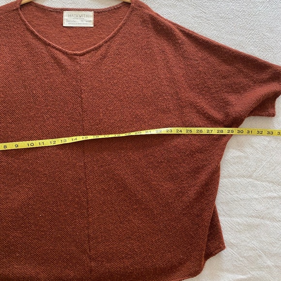 Hackwith Design House Sandra Top - Picture 4 of 5